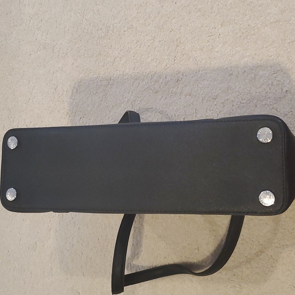 Black Michael kors bag - Picture 3 of 4